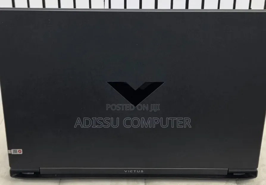 New Laptop HP Victus 16 16GB Intel Core i7 SSD 512GB