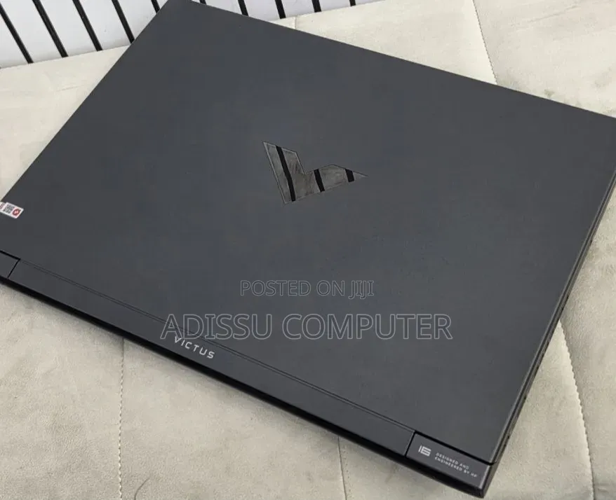 New Laptop HP Victus 16 16GB Intel Core i7 SSD 512GB