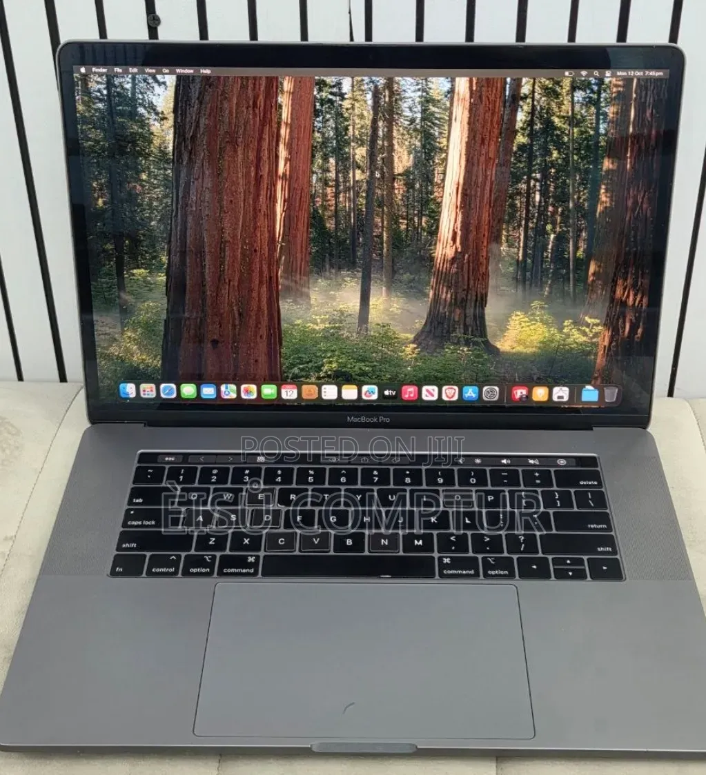 New Laptop Apple MacBook Pro 2019 16GB Intel Core i9 SSD 512GB