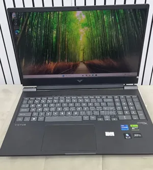 New Laptop HP Victus 15 16GB Intel Core i7 SSD 512GB