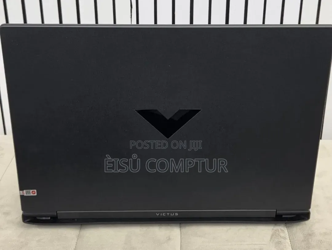 New Laptop HP Victus 15 16GB Intel Core i7 SSD 512GB