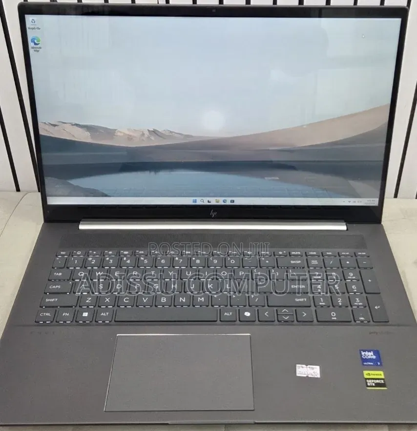 New Laptop HP Envy 17 16GB Intel Core Ultra 7 SSD 512GB