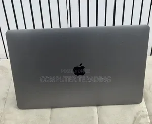 New Laptop Apple MacBook Pro 2019 16GB Intel Core i9 SSD 512GB