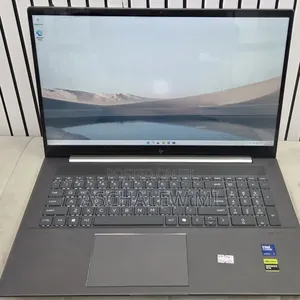 New Laptop HP Envy 17 16GB Intel Core Ultra 7 SSD 512GB