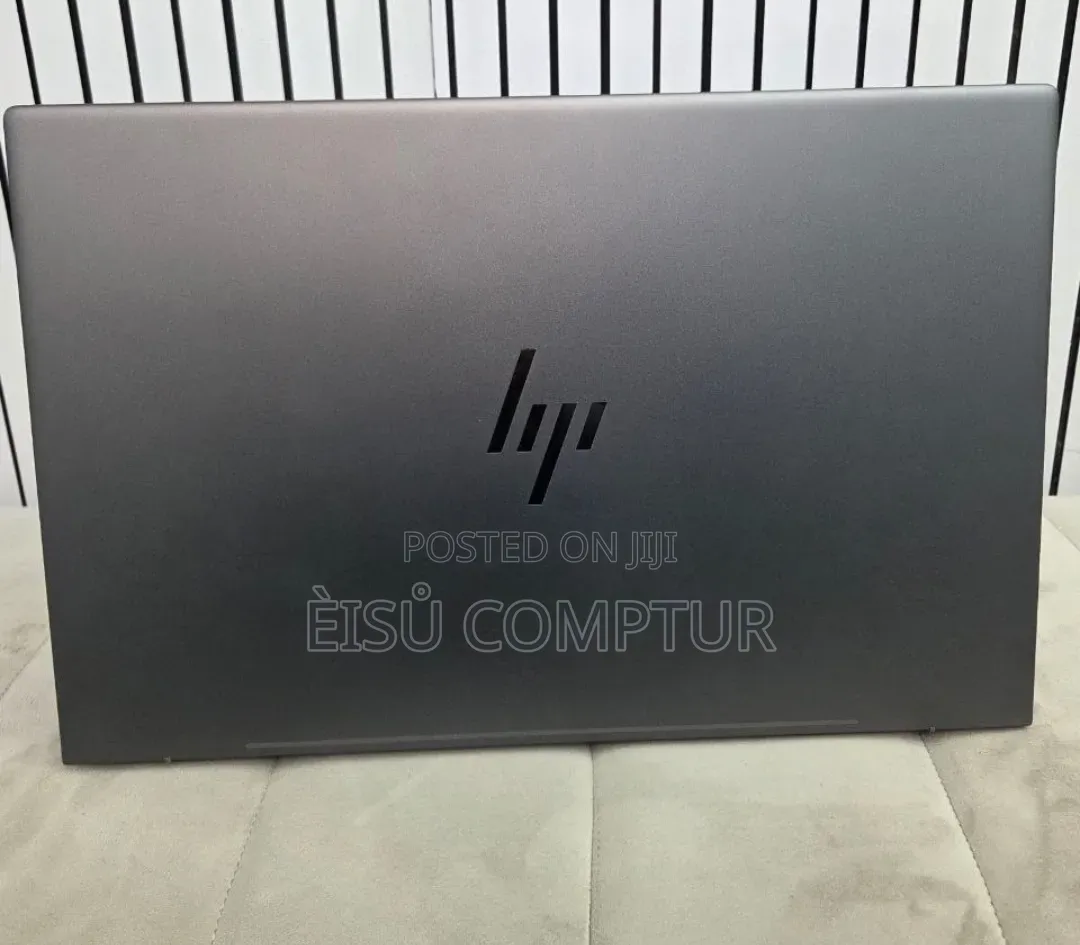 New Laptop HP Envy 4 16GB Intel Core Ultra 7 SSD 512GB