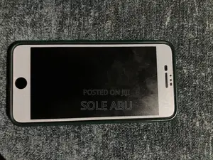 Apple iPhone 8 Plus 64 GB Black