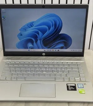 New Laptop HP Pavilion 15 8GB Intel Core i7 HDD 1T
