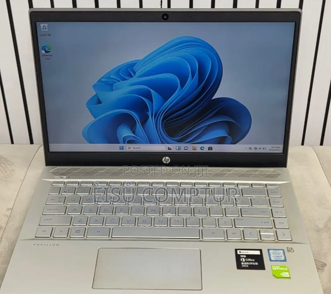 New Laptop HP Pavilion 14 8GB Intel Core i7 SSD 1T