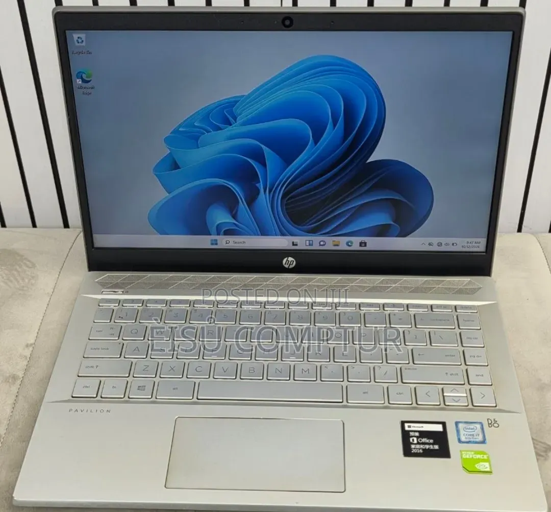 New Laptop HP Pavilion 14 8GB Intel Core i7 SSD 1T