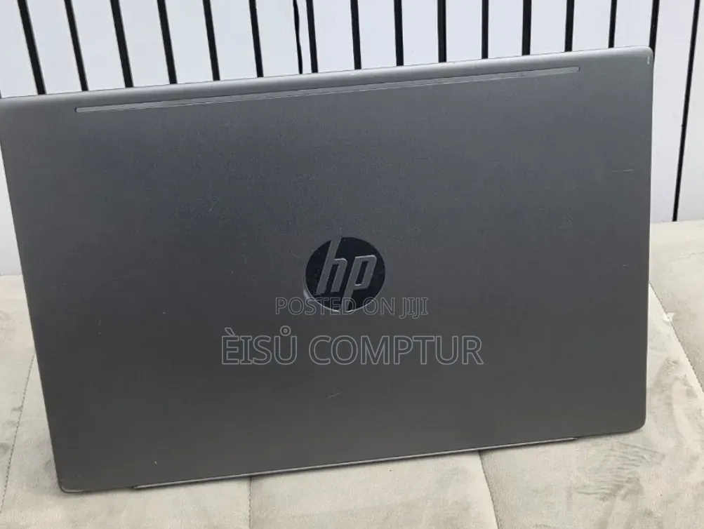 New Laptop HP Pavilion 14 8GB Intel Core i7 SSD 1T