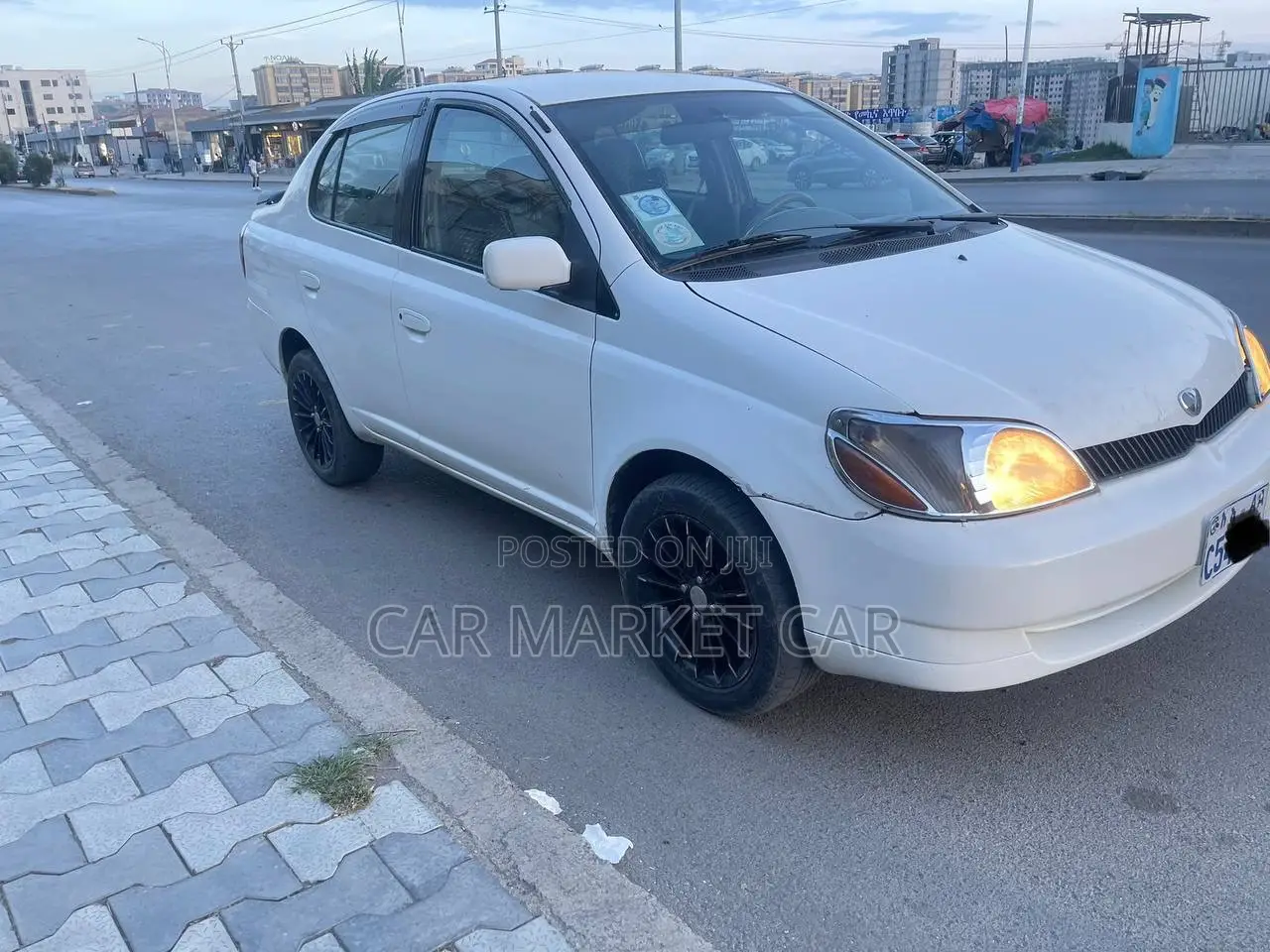 Toyota Platz 1.0 FWD 2001 White