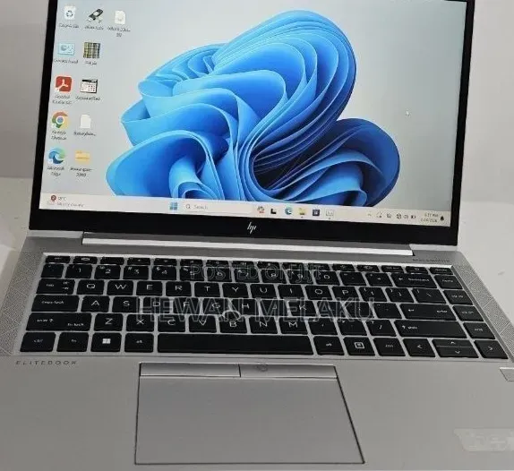 New Laptop HP EliteBook 840 G8 16GB Intel Core i7 SSD 512GB