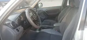 Toyota RAV4 Base FWD 2001 Silver