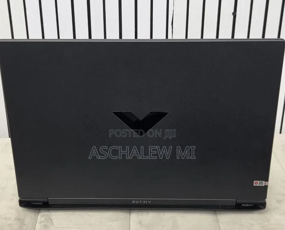 New Laptop HP Victus 16 16GB Intel Core i7 SSD 512GB