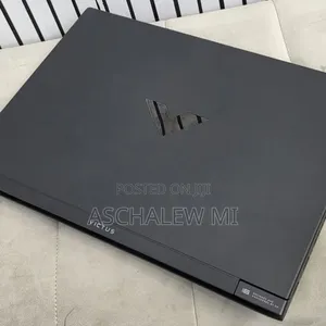 New Laptop HP Victus 16 16GB Intel Core i7 SSD 512GB