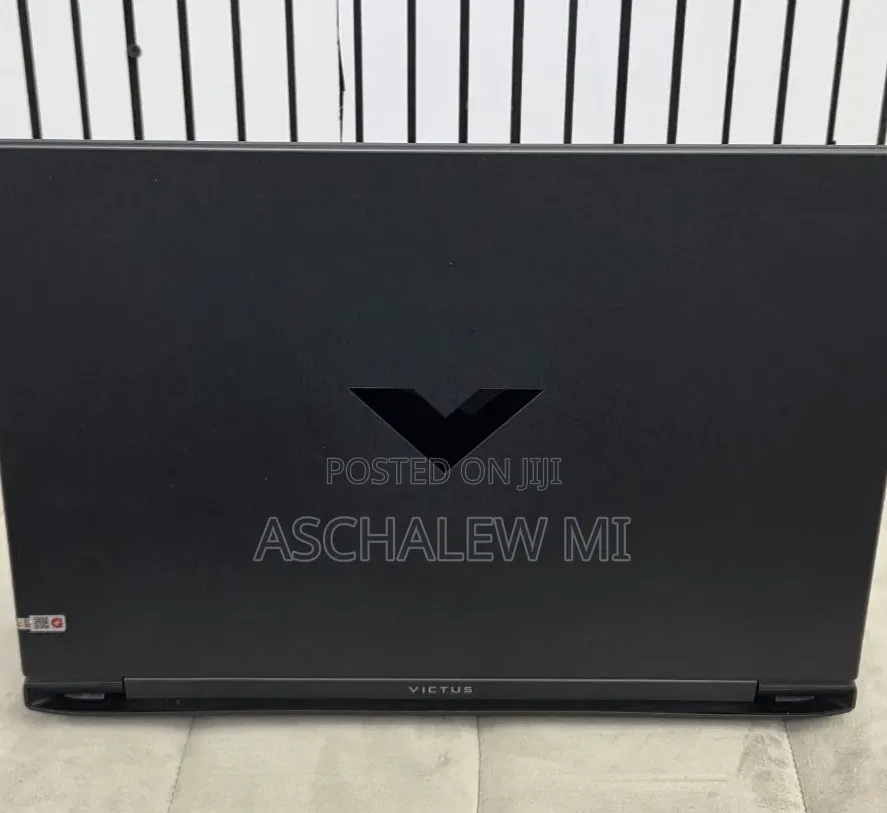 New Laptop HP Victus 16 16GB Intel Core i7 SSD 512GB