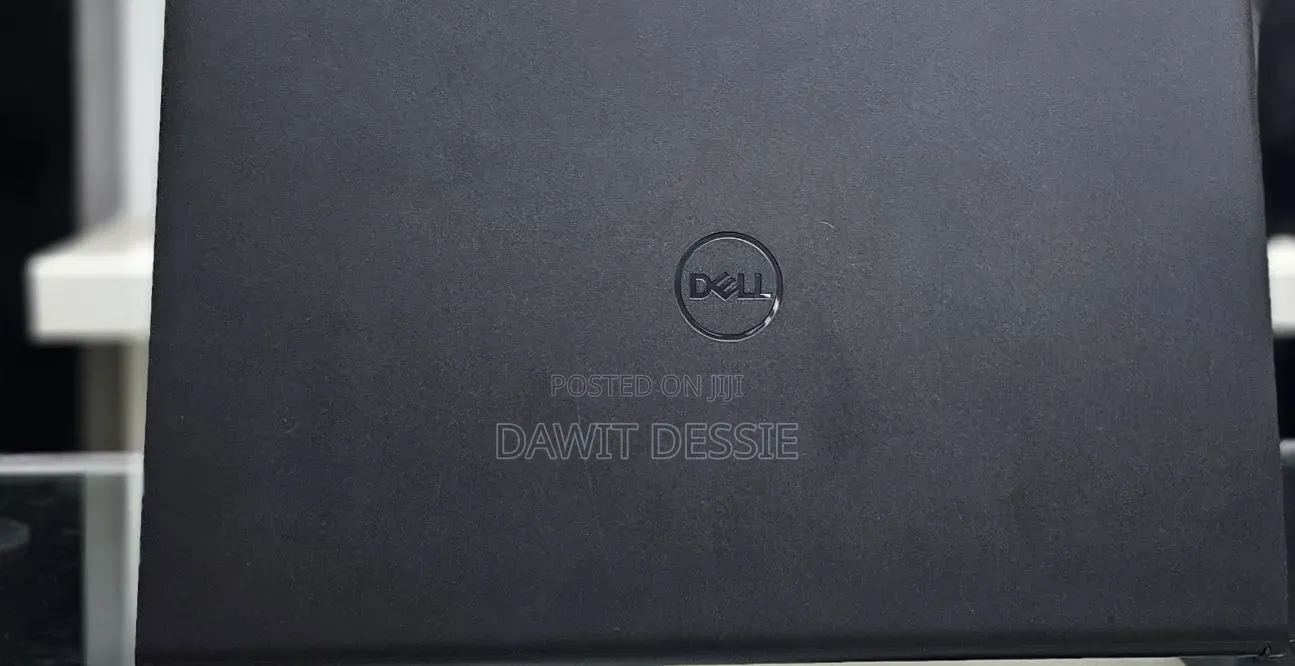 New Laptop Dell Inspiron 15 16GB Intel Core i7 SSD 512GB