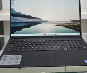 New Laptop Dell Inspiron 15 16GB Intel Core i7 SSD 512GB