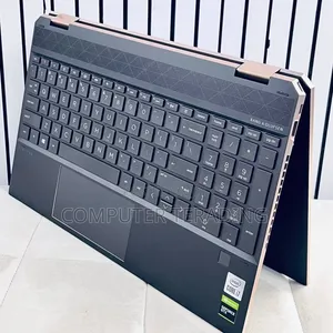 New Laptop HP Spectre 16GB Intel Core i7 SSD 512GB