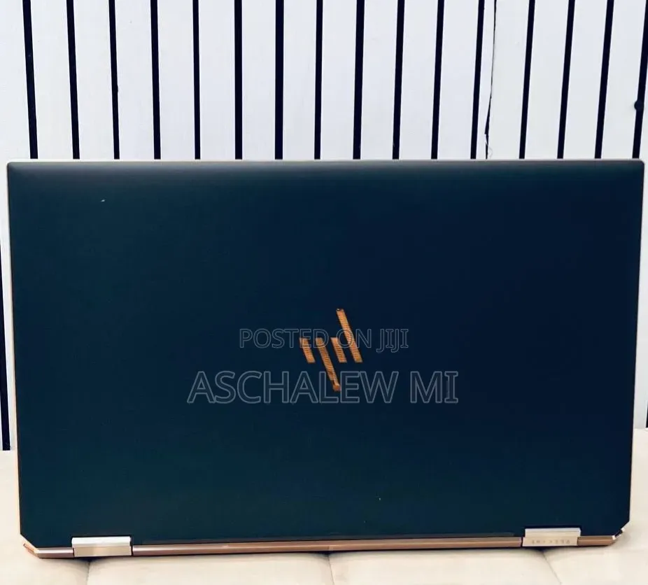 New Laptop HP Spectre X360 16GB Intel Core i7 SSD 512GB