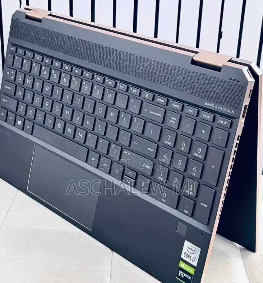 New Laptop HP Spectre X360 16GB Intel Core i7 SSD 512GB