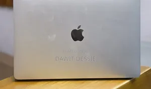 New Laptop Apple MacBook Air 2020 M1 8GB Apple M1 SSD 256GB