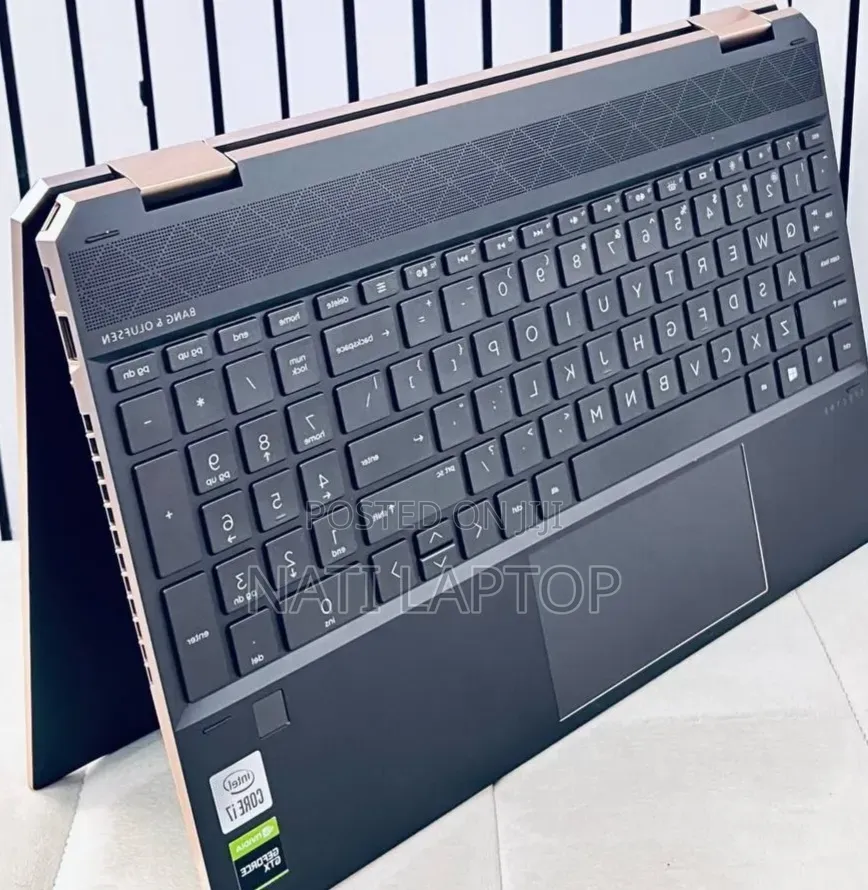 New Laptop HP Spectre 16GB Intel Core i7 SSD 1T