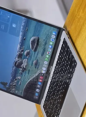 New Laptop Apple MacBook Air 2020 M1 8GB Apple M1 SSD 256GB