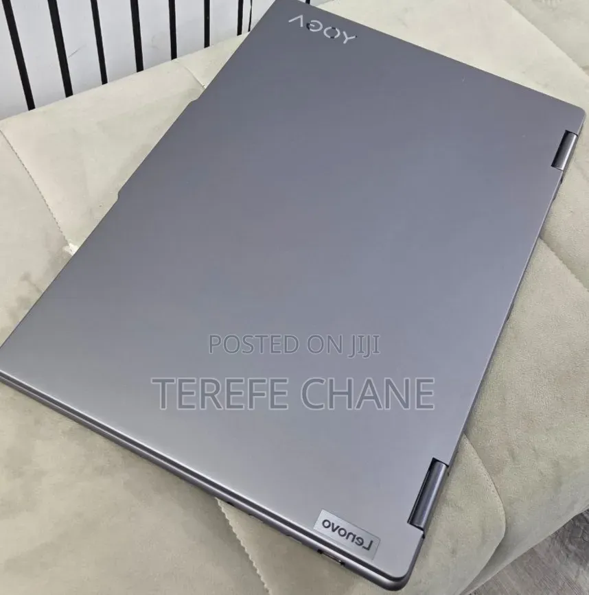 New Laptop Lenovo Yoga Slim 7 16GB AMD Ryzen 7 SSD 512GB