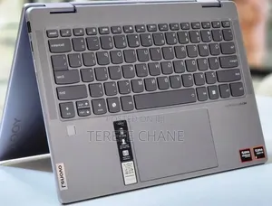 New Laptop Lenovo Yoga Slim 7 16GB AMD Ryzen 7 SSD 512GB
