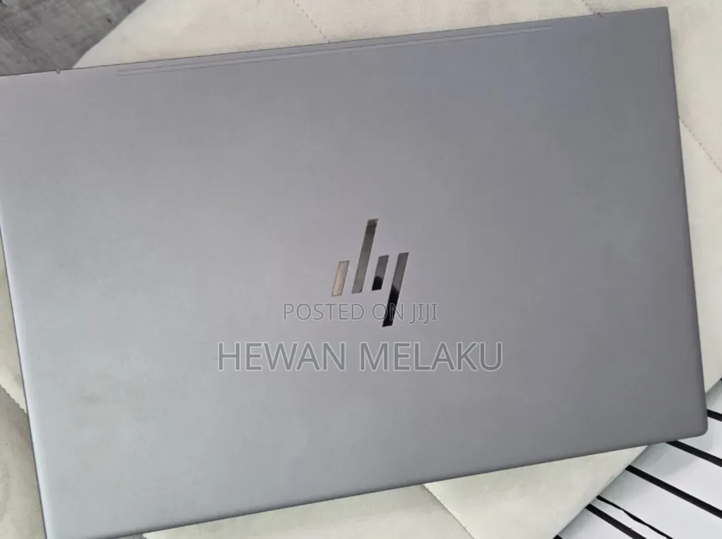 New Laptop HP Envy 17 16GB Intel Core Ultra 7 SSD 512GB