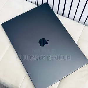New Laptop Apple MacBook Pro 2023 M3 16GB Apple M3 Pro SSD 512GB
