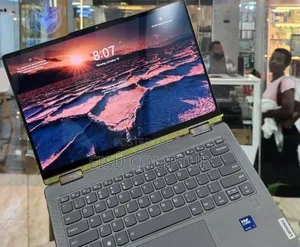 New Laptop Lenovo Yoga 7i 16GB Intel Core Ultra 7 SSD 512GB