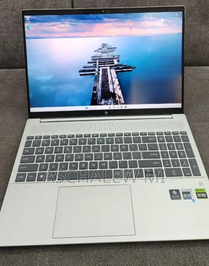 New Laptop HP Pavilion 15 16GB Intel Core i7 SSD 1T