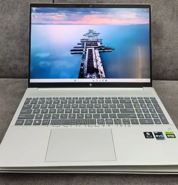 New Laptop HP Pavilion 15 16GB Intel Core i7 SSD 1T