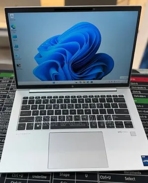 New Laptop HP EliteBook 840 G10 16GB Intel Core i7 SSD 512GB
