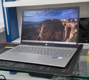 New Laptop HP Stream Notebook 16GB Intel Core 5 SSD 512GB