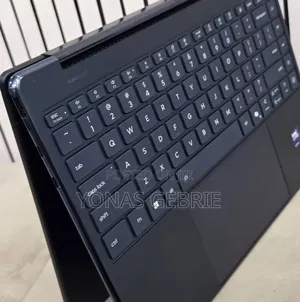 New Laptop Lenovo Yoga 9 32GB Intel Core Ultra 7 SSD 1T