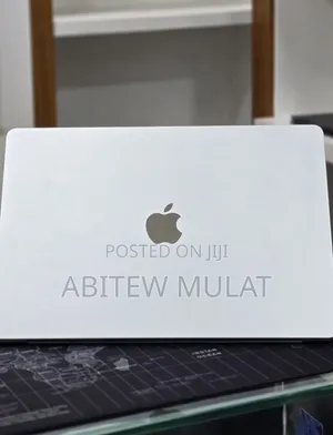 New Laptop Apple MacBook Air 2026 M5 16GB Apple M5 SSD 512GB