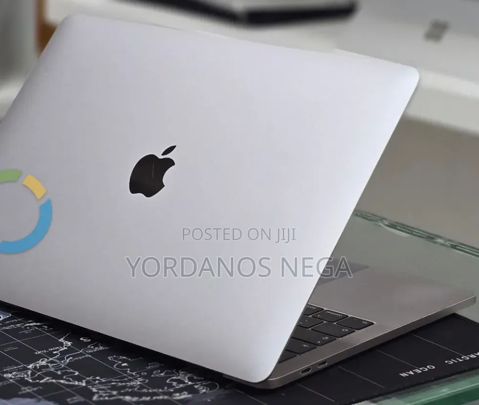 New Laptop Apple MacBook Pro 2019 16GB Intel Core i7 SSD 512GB