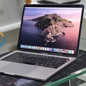 New Laptop Apple MacBook Pro 2019 16GB Intel Core i7 SSD 512GB
