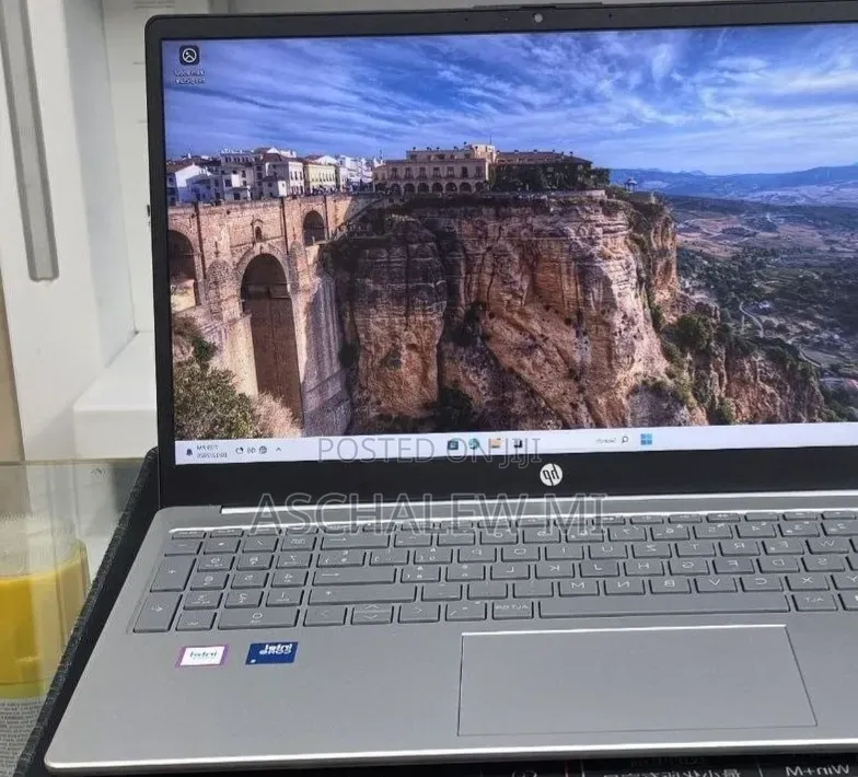 New Laptop Lenovo Yoga 9 16GB AMD Ryzen 7 SSD 512GB