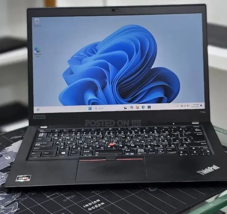 New Laptop Lenovo ThinkPad T14s Gen 1 16GB AMD Ryzen 5 SSD 512GB