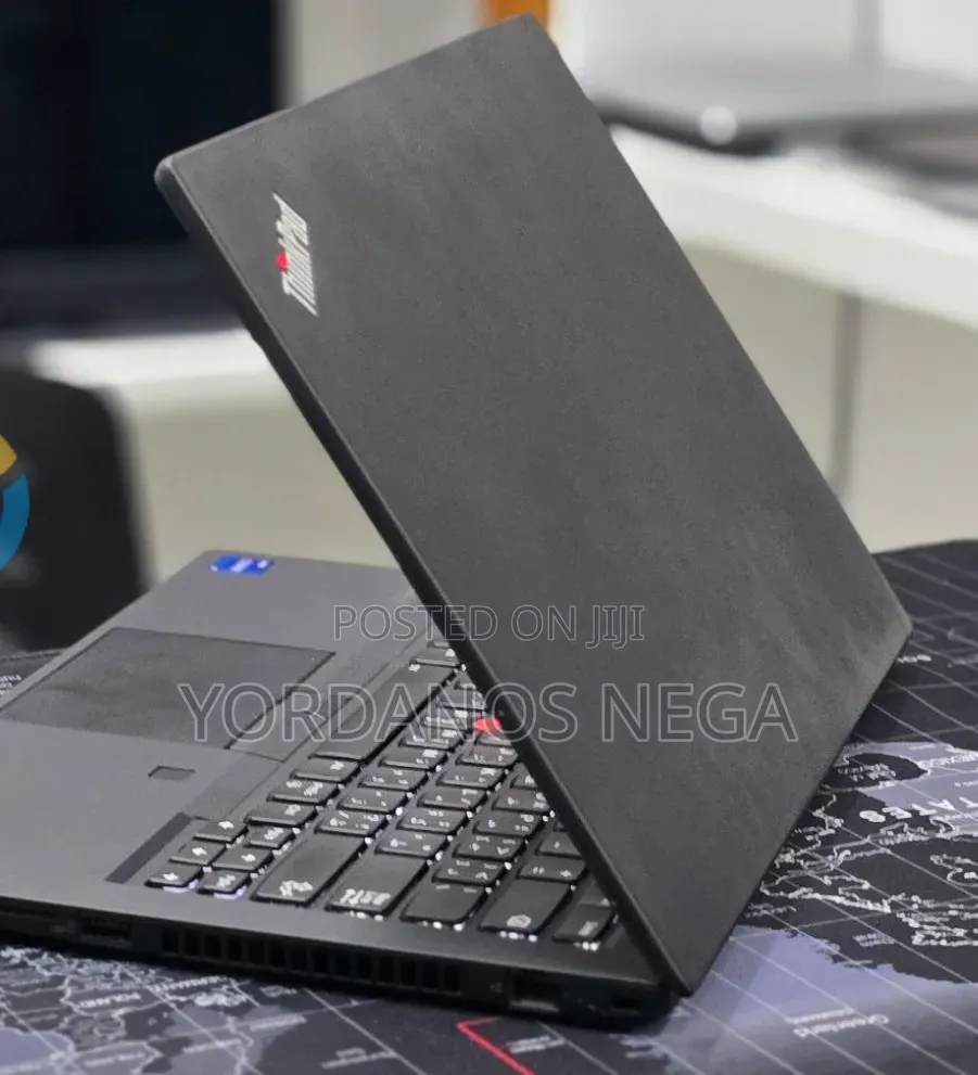 New Laptop Lenovo ThinkPad T14 16GB Intel Core i7 SSD 512GB