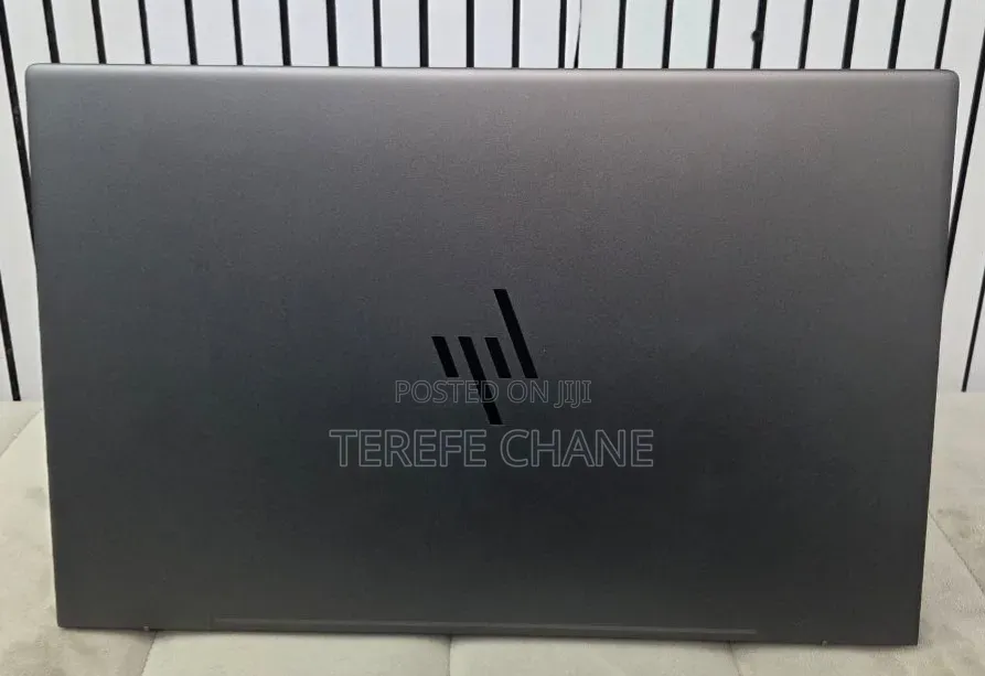 New Laptop HP Envy 17 16GB Intel Core Ultra 7 SSD 512GB