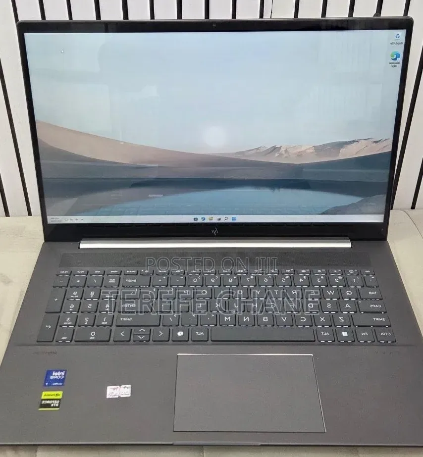 New Laptop HP Envy 17 16GB Intel Core Ultra 7 SSD 512GB