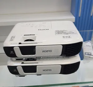 Epson CB-X41 Projector Specifications
• Brightness: 3,600 Lumens