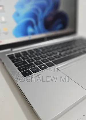 New Laptop HP EliteBook 840 G8 16GB Intel Core i7 SSD 512GB