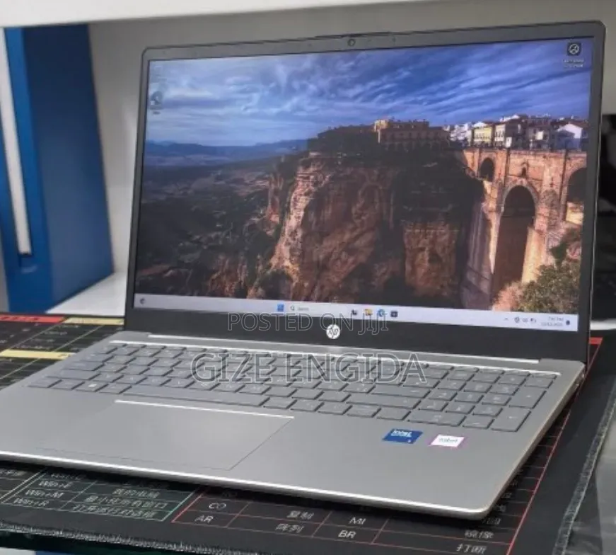 New Laptop HP Stream Notebook 16GB Intel Core i5 SSD 512GB