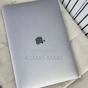 New Laptop Apple MacBook Pro 2019 16GB Intel Core i9 SSD 512GB